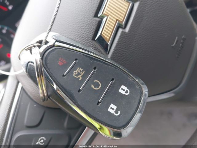 1G1ZD5ST4MF018366 Chevrolet Malibu Fwd Lt