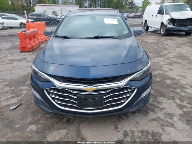1G1ZD5ST4MF018366 Chevrolet Malibu Fwd Lt