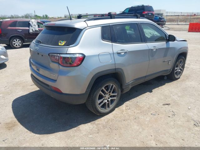 3C4NJCBB6KT614642 Jeep Compass Sun And Wheel Fwd