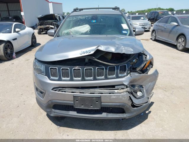 3C4NJCBB6KT614642 Jeep Compass Sun And Wheel Fwd