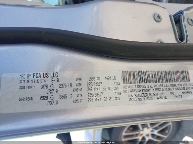 3C4NJCBB6KT614642 Jeep Compass Sun And Wheel Fwd