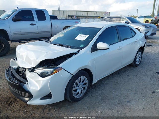 5YFBURHE0KP940096 Toyota COROLLA LE