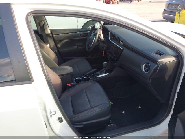 5YFBURHE0KP940096 Toyota COROLLA LE