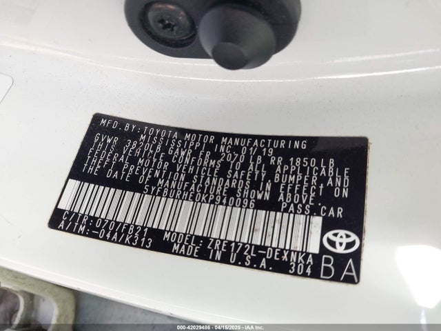 5YFBURHE0KP940096 Toyota COROLLA LE