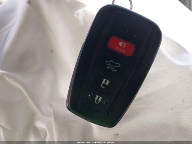 4T3B6RFV5RU146160 Toyota Rav4 Hybrid Xle Premium