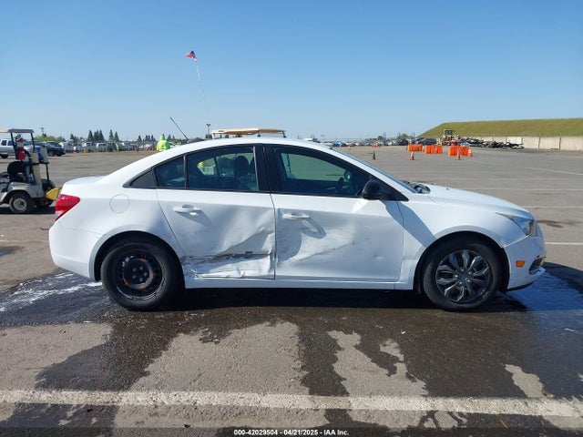 1G1PC5SG0G7180104 Chevrolet Cruze Limited Ls Auto