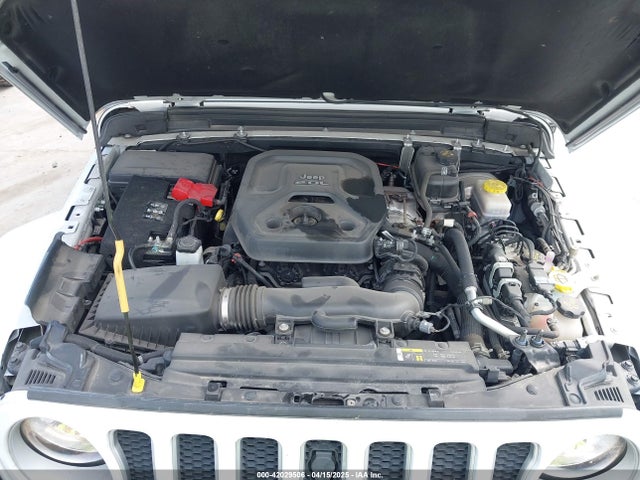 1C4HJXENXLW148851 Jeep Wrangler Unlimited Sahara 4x4