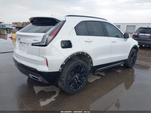 2024 CADILLAC XT4 1GYFZER42RF246488 Photo 3