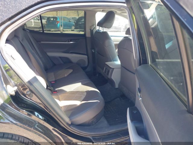 4T1B21HK2KU518407 Toyota Camry Hybrid Xle