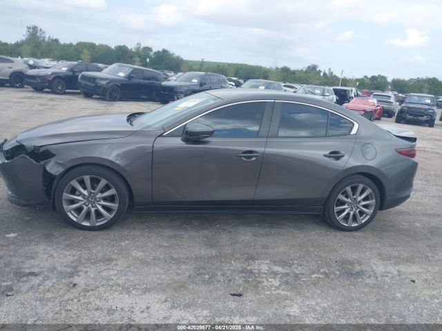 3MZBPABL5MM252201 Mazda Mazda3 Select