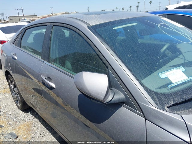 KMHLS4DG4RU833310 Hyundai ELANTRA SEL