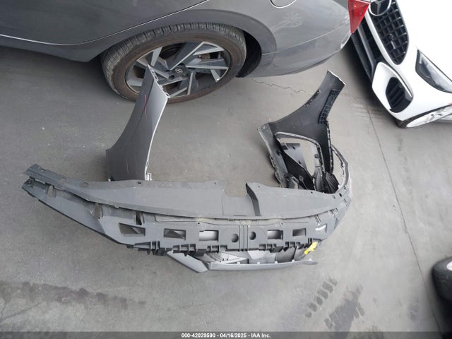 KMHLS4DG4RU833310 Hyundai ELANTRA SEL