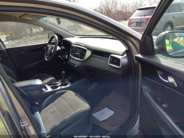 5XYPG4A3XHG297598 KIA Sorento 2.4l Lx