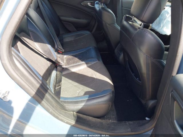 1C3CCCDG4FN643304 Chrysler 200 S