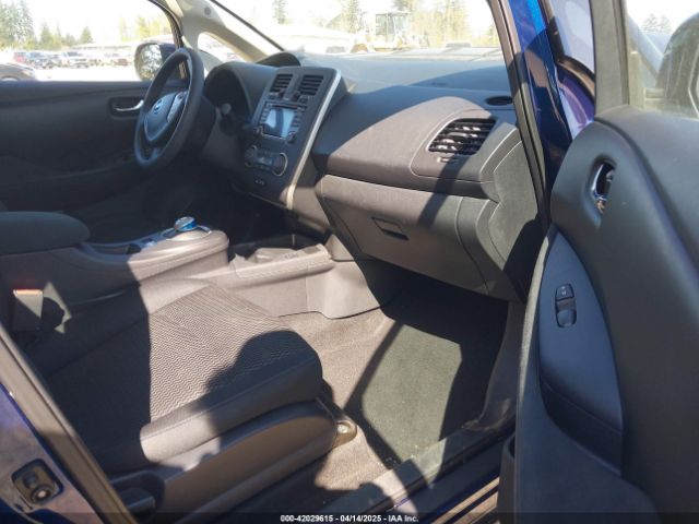 1N4BZ0CP3HC308626 Nissan LEAF S