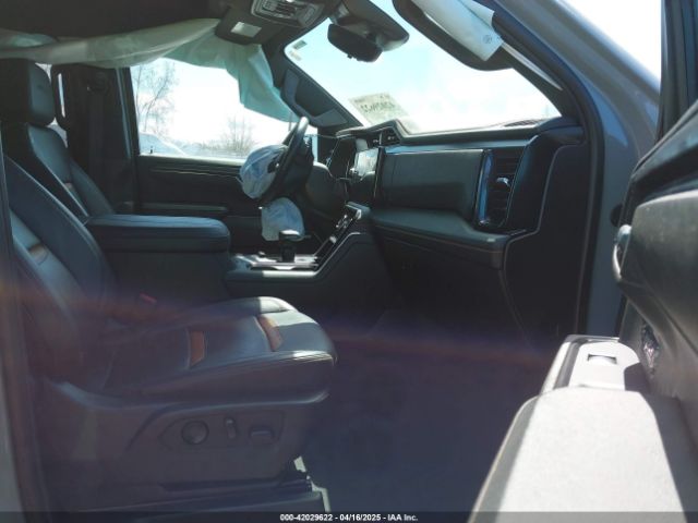 1GTUUEE81RZ291215 GMC Sierra 1500 4wd  Short Box At4