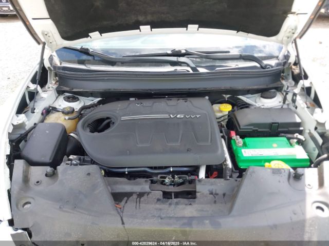1C4PJLAS2HW607099 Jeep Cherokee Altitude Fwd