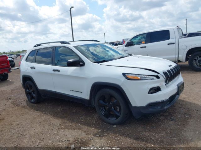 1C4PJLAS2HW607099 Jeep Cherokee Altitude Fwd