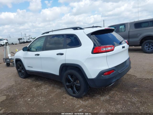 1C4PJLAS2HW607099 Jeep Cherokee Altitude Fwd