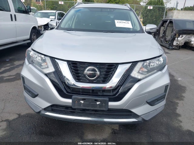 Nissan 2018 2018 KNMAT2MT9JP618356 Image 12