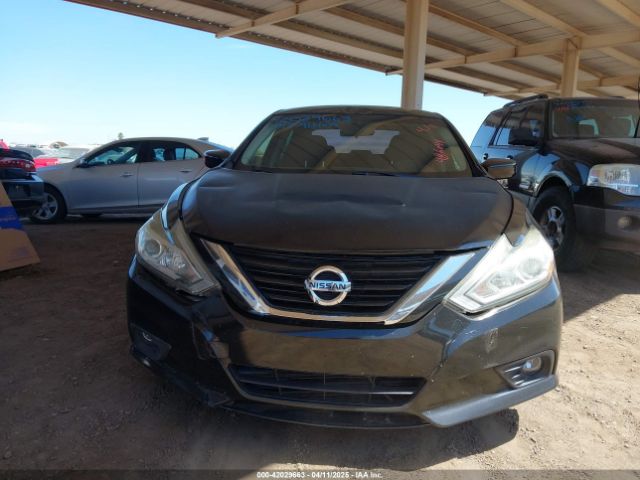 1N4AL3AP2HC486044 Nissan Altima 2.5 Sr