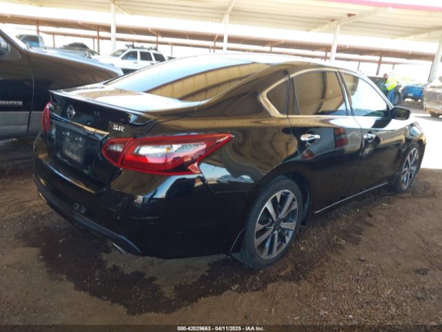 1N4AL3AP2HC486044 Nissan Altima 2.5 Sr