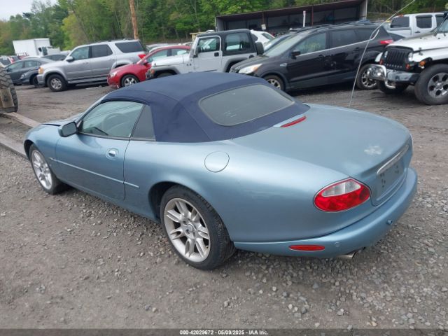 2002 JAGUAR XK8 SAJDA42CX2NA28816 Photo 2