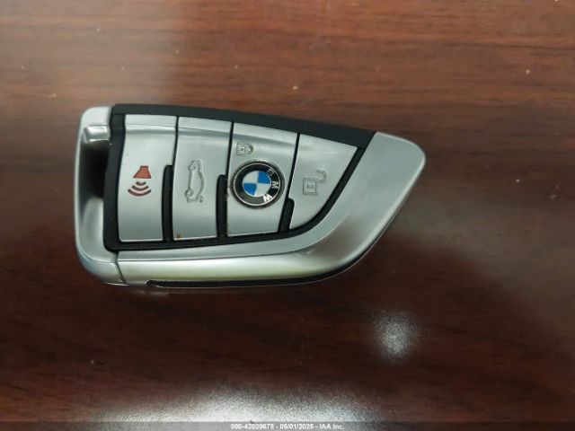 2019 BMW 530I WBAJA5C52KBX87768 Photo 10