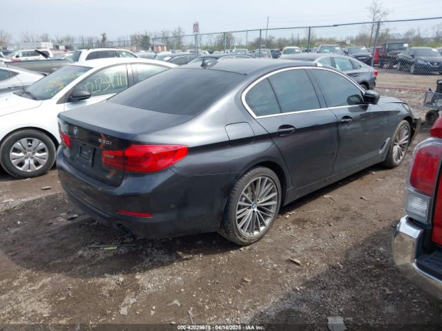 2019 BMW 530I WBAJA5C52KBX87768 Photo 3