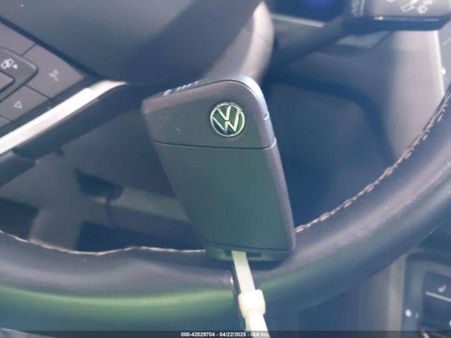 3VV2B7AX9NM148970 Volkswagen Tiguan 2.0t Se