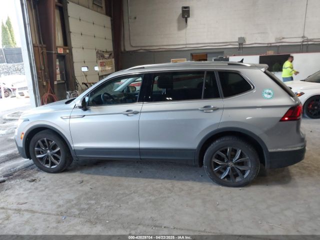 3VV2B7AX9NM148970 Volkswagen Tiguan 2.0t Se