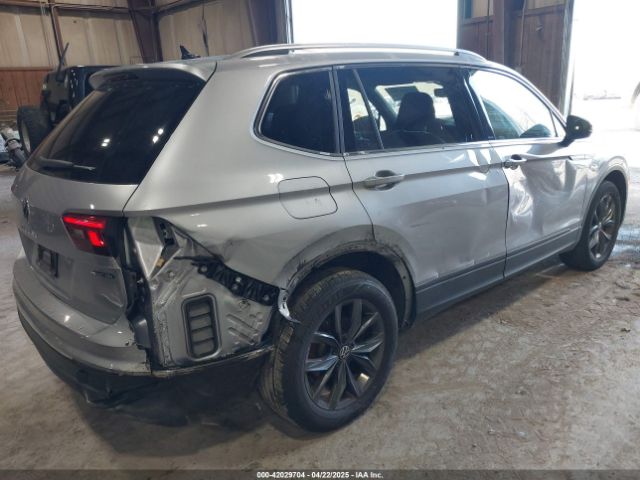 3VV2B7AX9NM148970 Volkswagen Tiguan 2.0t Se