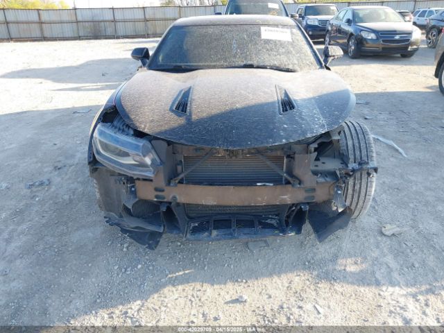 2018 CHEVROLET CAMARO 1G1FE1R71J0176969 Photo 5
