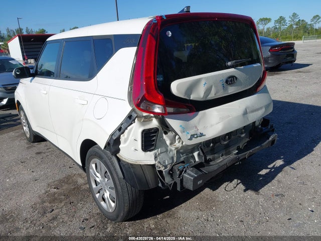 KNDJ23AU7M7737596 KIA SOUL LX