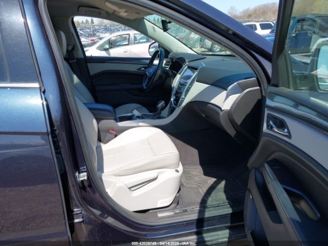 3GYFNAE39FS571065 Cadillac Srx Standard
