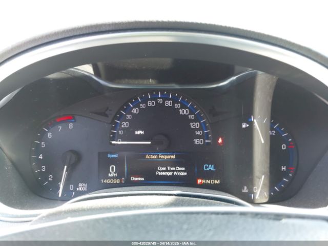 3GYFNAE39FS571065 Cadillac Srx Standard