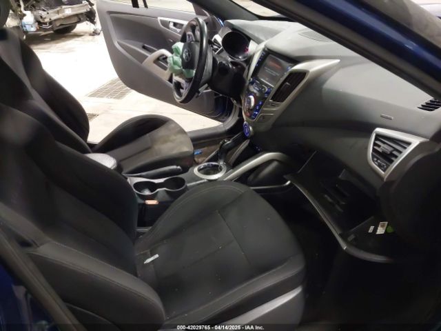 KMHTC6AD2HU321126 Hyundai Veloster Value Edition