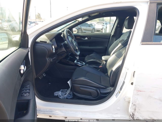3KPF34ADXLE256037 KIA Forte Gt-line