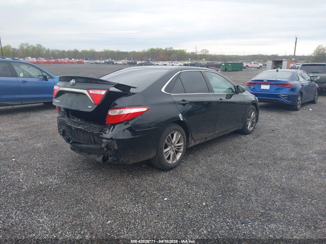 4T1BF1FK1GU142037 Toyota CAMRY SE