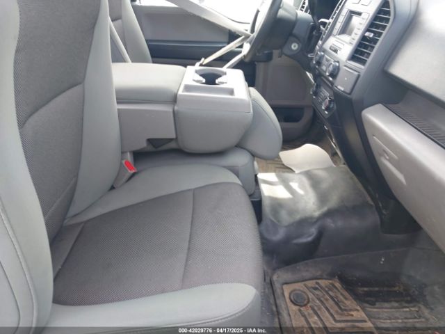 1FTMF1C88HKC69886 Ford F-150 Xl