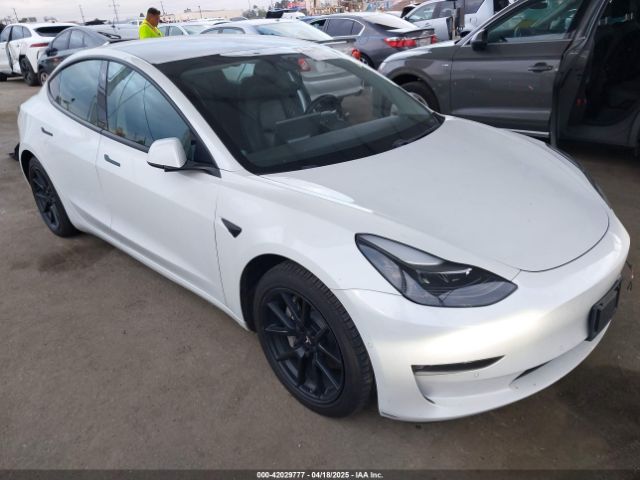 2021 TESLA MODEL 3 5YJ3E1EB5MF872874 Photo 0