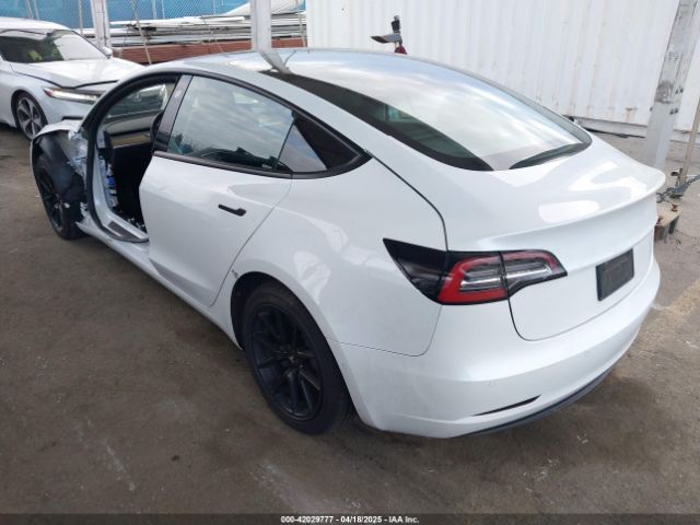 2021 TESLA MODEL 3 5YJ3E1EB5MF872874 Photo 2