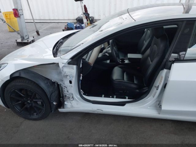 2021 TESLA MODEL 3 5YJ3E1EB5MF872874 Photo 5