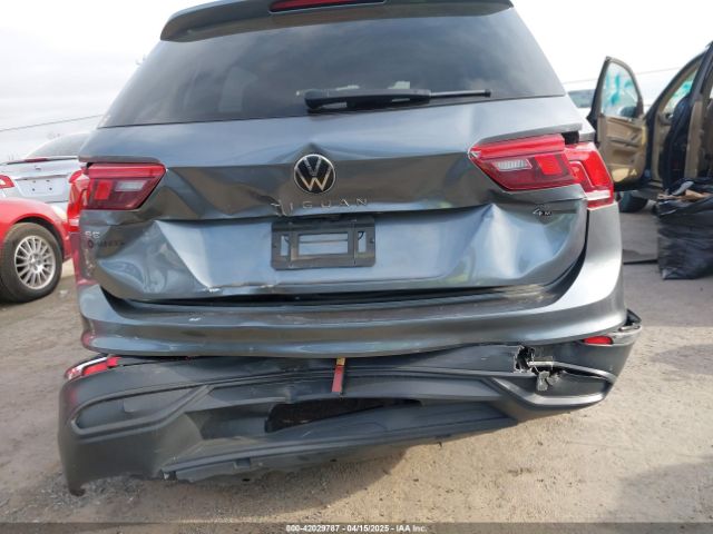 3VV2B7AX8NM132534 Volkswagen Tiguan 2.0t Se