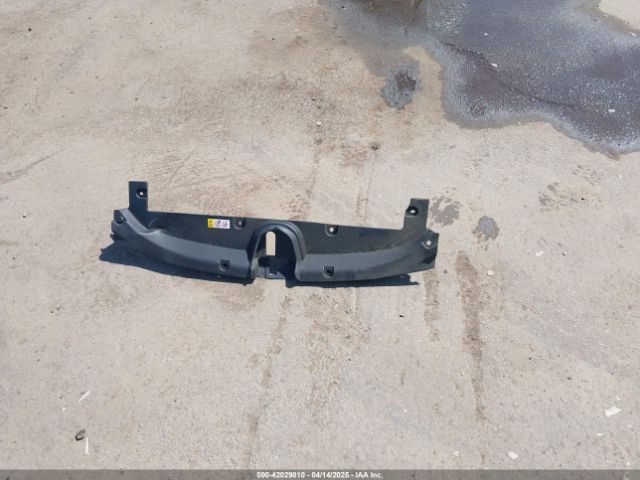 5YFEPRAEXLP091997 Toyota COROLLA LE