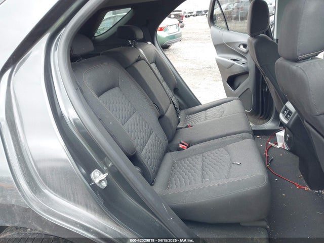 2GNAXKEV0K6230221 Chevrolet EQUINOX LT