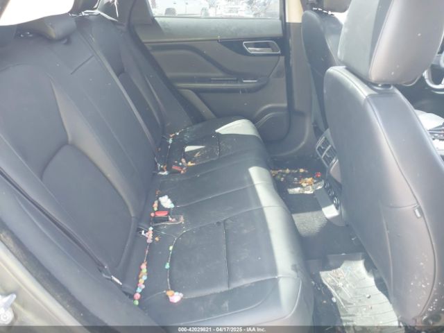 2018 JAGUAR F-PACE SADCJ2FX5JA264874 Photo 7