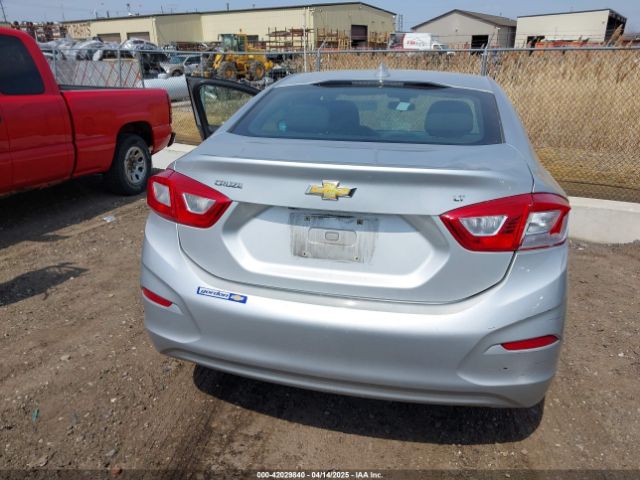 1G1BE5SM0H7252656 Chevrolet Cruze Lt Auto