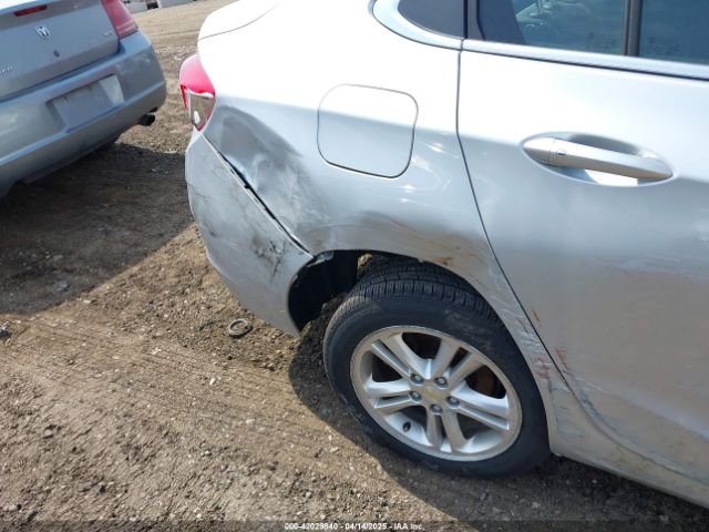 1G1BE5SM0H7252656 Chevrolet Cruze Lt Auto