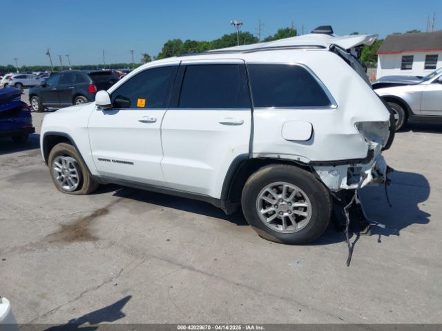 1C4RJEAG3JC430294 Jeep Grand Cherokee Laredo 4x2
